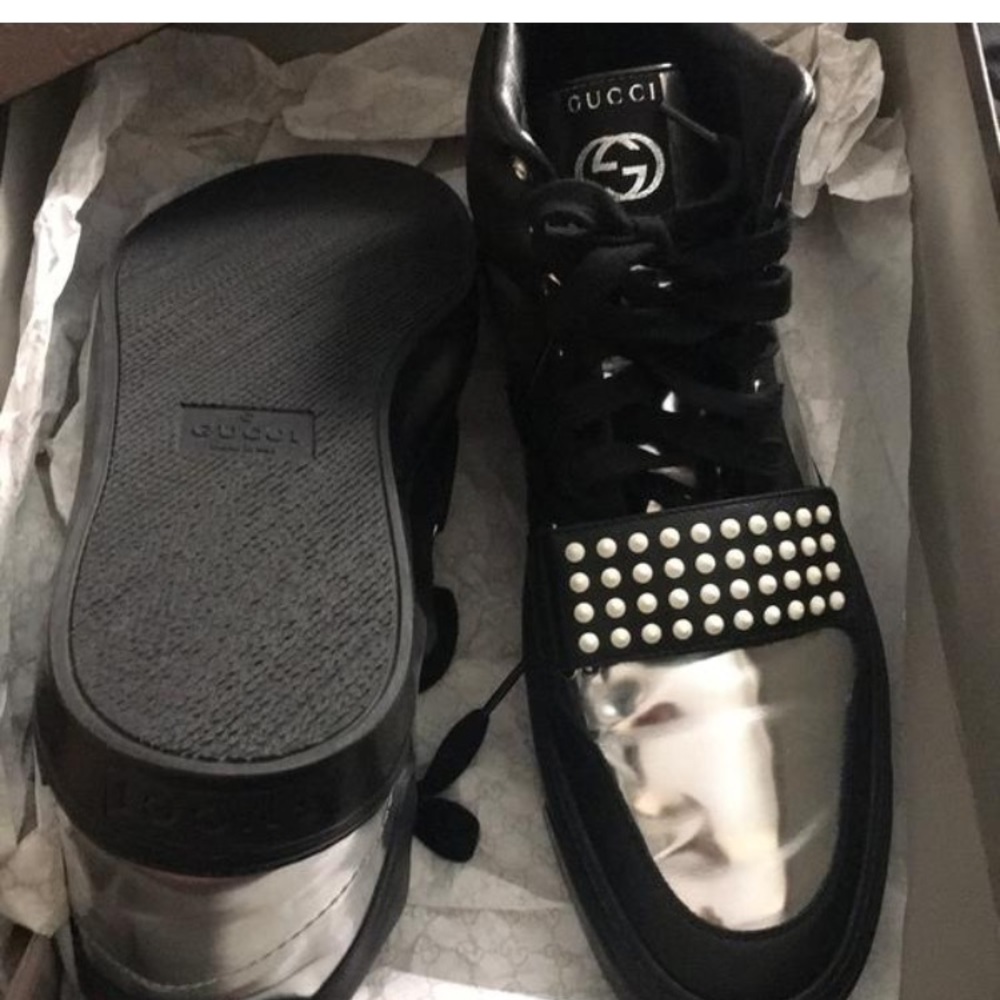 Mens Gucci shoes limited edition